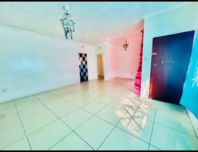 2 BEDROOM HOUSE FOR SALE IN VANDERBIJLPARK CW 6